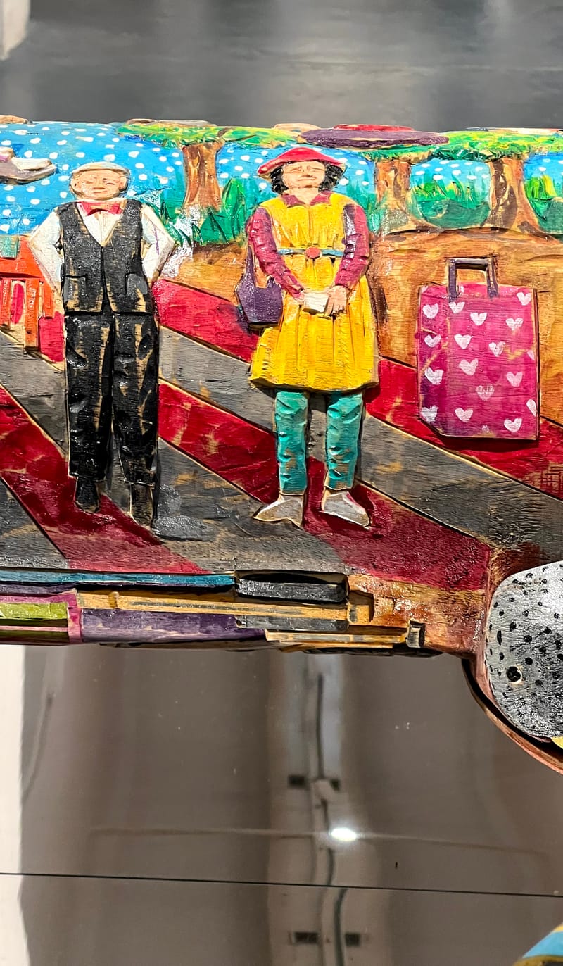 Airborne Crossroads (2023) Variable, Acrylic on Wood with Mirror Surface