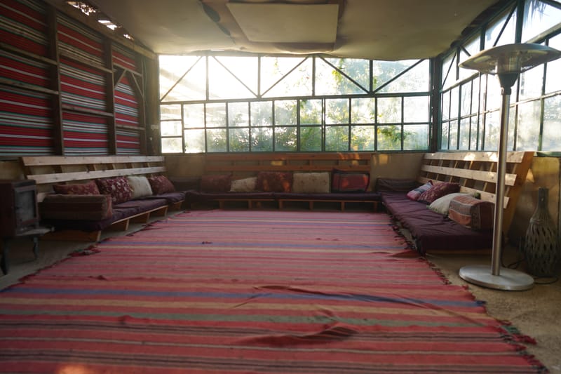 חאן - אירועים סדנאות ולינה 