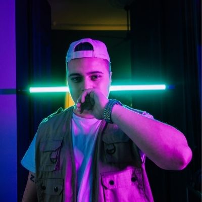 LIETUVIEŠU DĪDŽEJS DYNORO PĀRSTEIDZ KLAUSĪTĀJUS AR JAUNU DZIESMU “SWIMMING IN YOUR EYES”