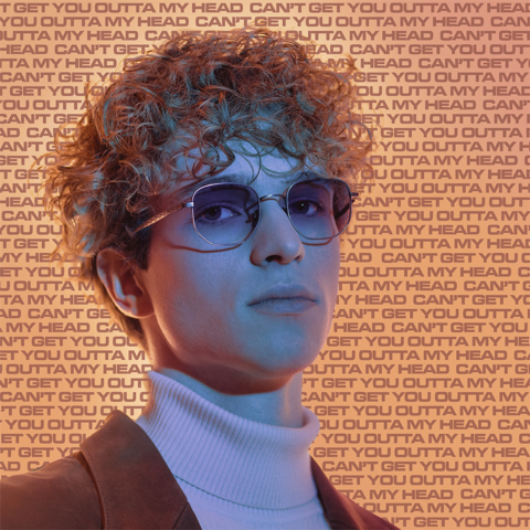 Ar jaunu dziesmu klajā nācis mūziķis Patriks Peterson