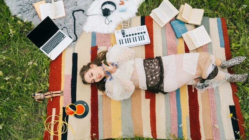 Sabīnes Mustermanes debijas singls