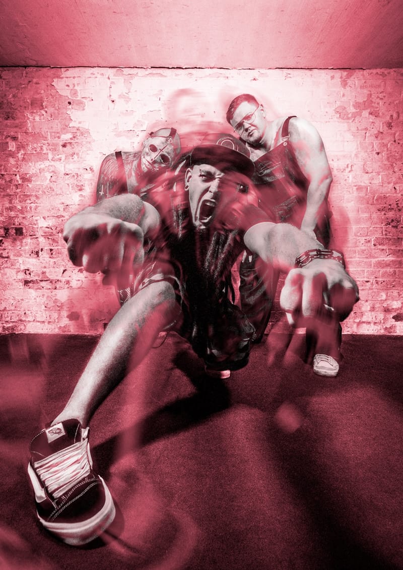 Nu metal apvienība INHABIT atgriežas ar jaunu lādiņu! Iznācis singls STEPBACK