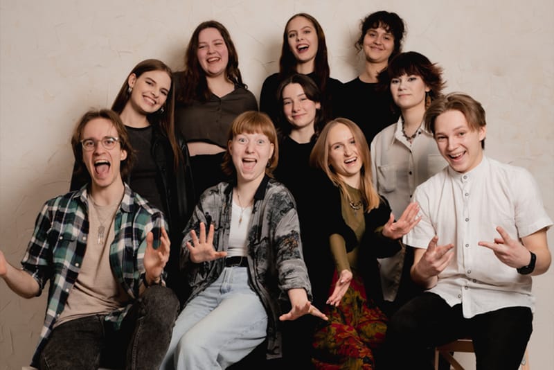 Ar liesmu spēlēties - ArtifexLV izdod lipīgu dziesmu ar LKK studentiem