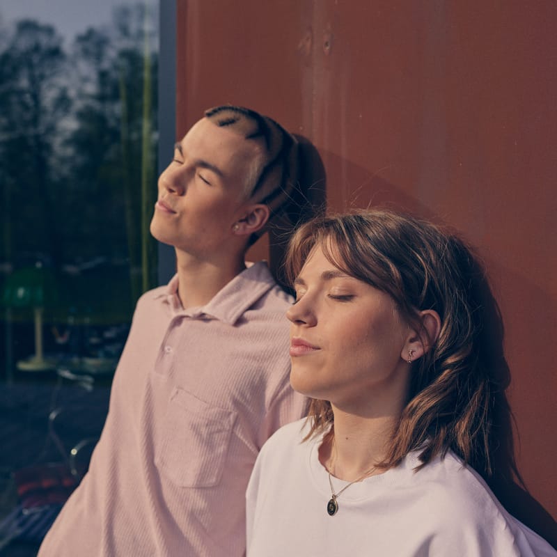 Savu otro skaņdarbu atrāda apvienība "Vēstulēs"