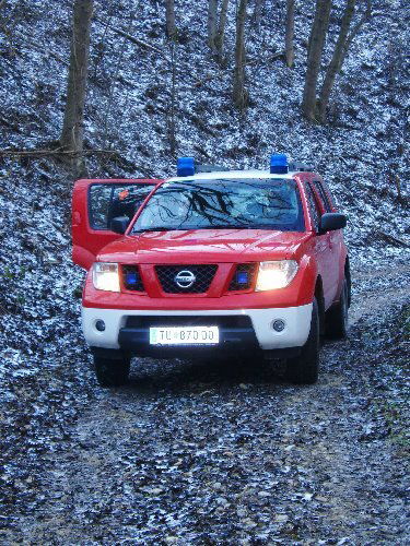 Nissan Pathfinder - Kommandofahrzeug (Mannschaftstransportfahrzeug)