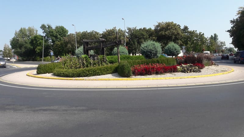 Balatonfüred, 71-es út körforgalom