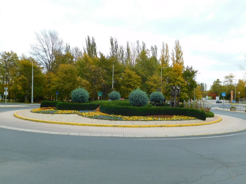 Balatonfüred, 71-es út körforgalom