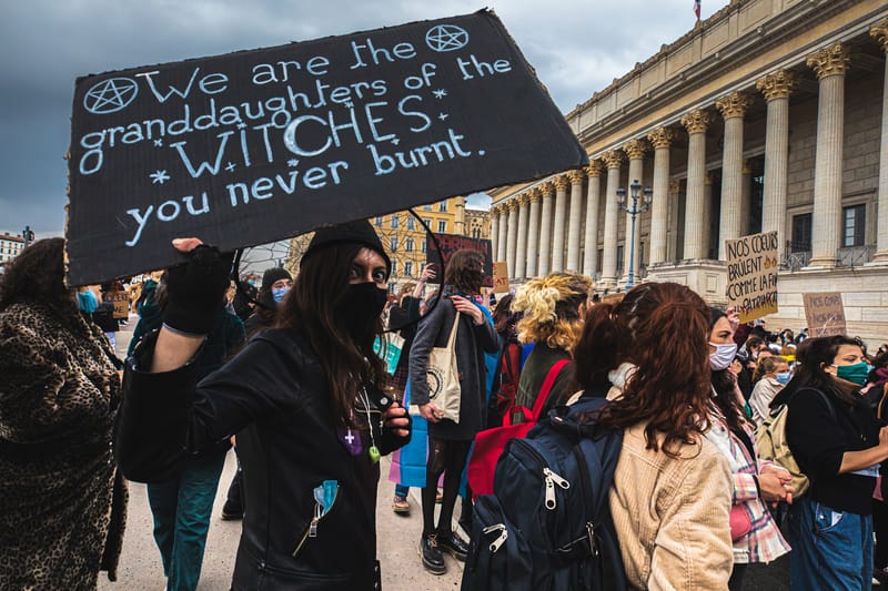 MANIFESTATION CONTRE LES VIOLENCES FAITES AUX FEMMES