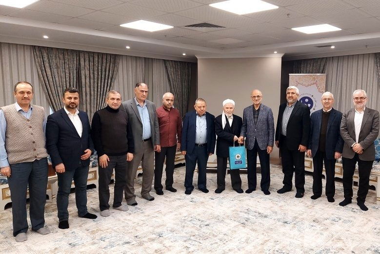 TGTV, Hayrat Vakfı'nı Ziyaret Etti. Ziyarette Ortak Mesajlar Verildi .