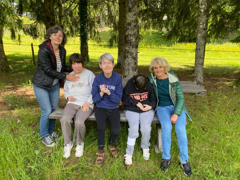 Vous souhaitez donner de votre temps pour aider le centre et les résidents ? 