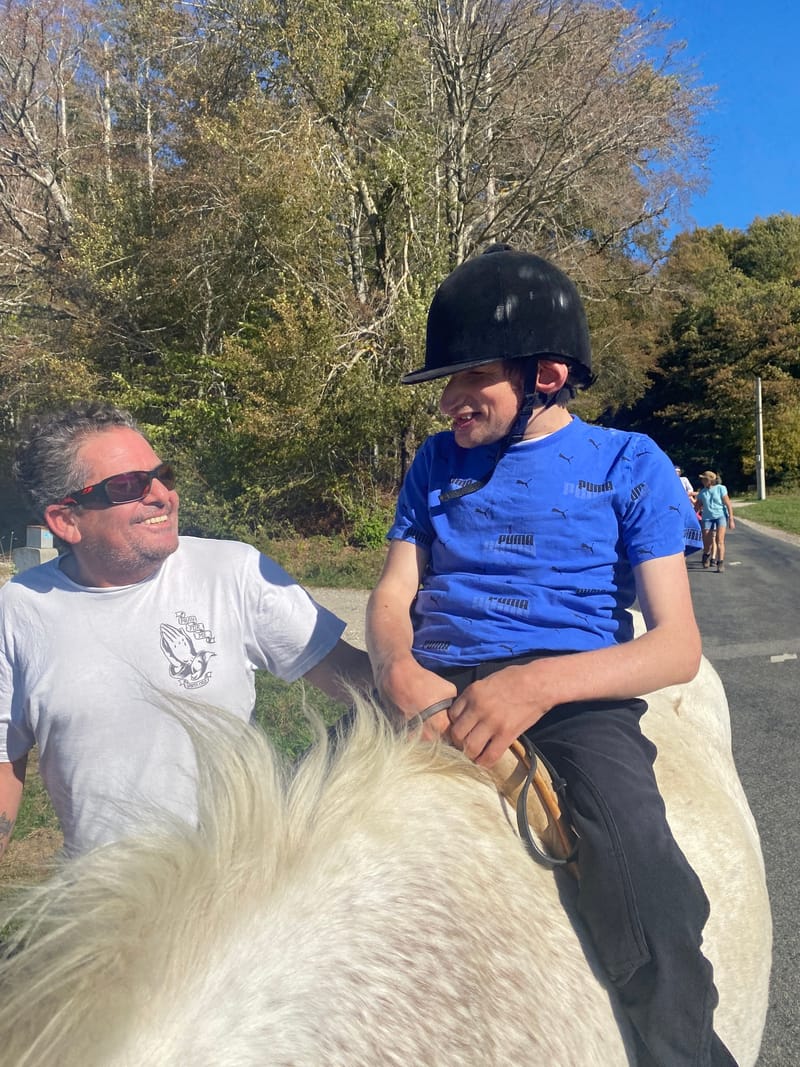 Vous souhaitez donner de votre temps pour aider le centre et les résidents ? 