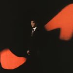 TOTALLY ENORMOUS EXTINCT DINOSAURS - "WHEN THE LIGHT GO"