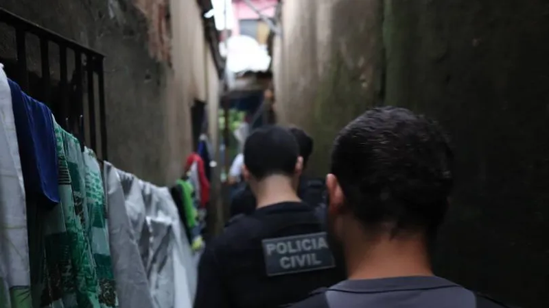 Polícia faz busca e apreensão na casa de homem investigado por divulgação de conteúdo sexual, em Belém