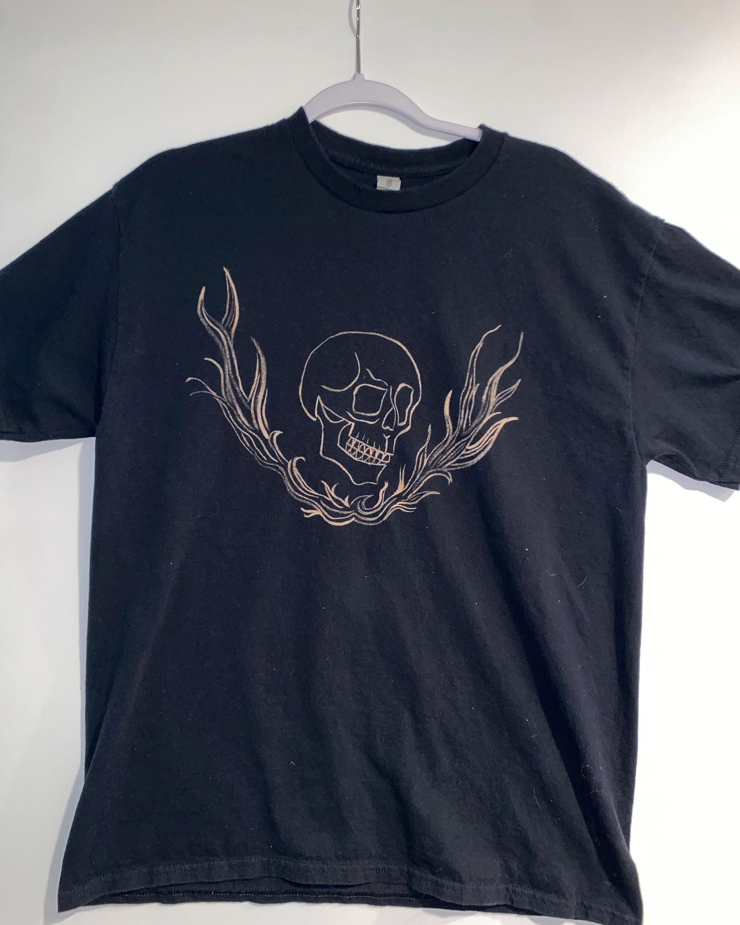 CUSTOM BLEACH APPAREL 