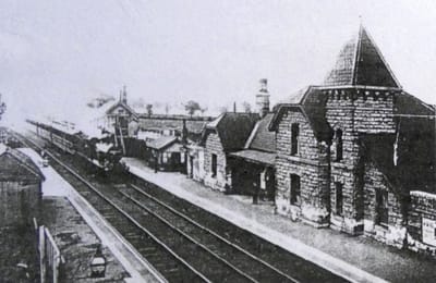 Adwick le Street &amp; Carcroft Railway Station image