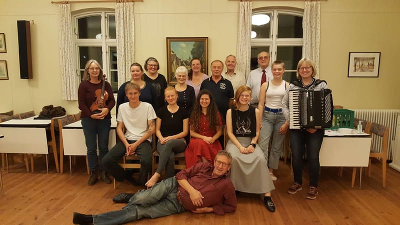 Folkedans for alle - kom og prøv