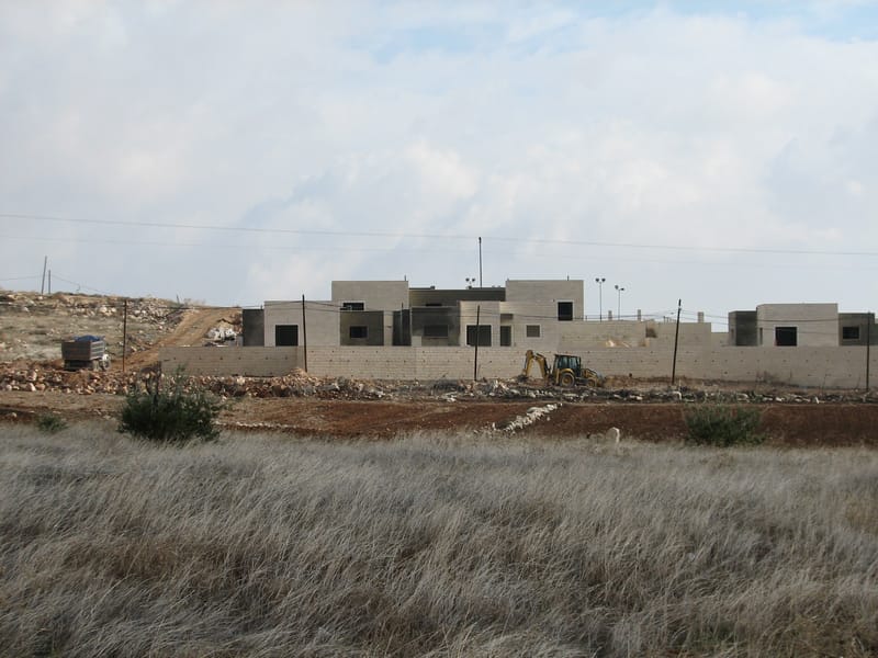 12 יח"ד - דו משפחתיים