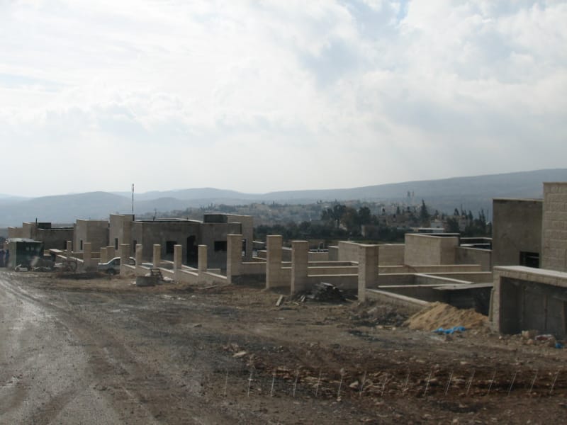 12 יח"ד - דו משפחתיים