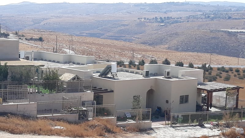 12 יח"ד - דו משפחתיים