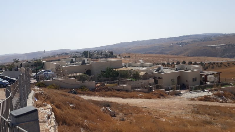 12 יח"ד - דו משפחתיים