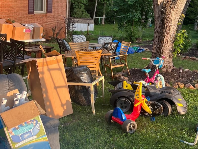 Yard Sale 2023