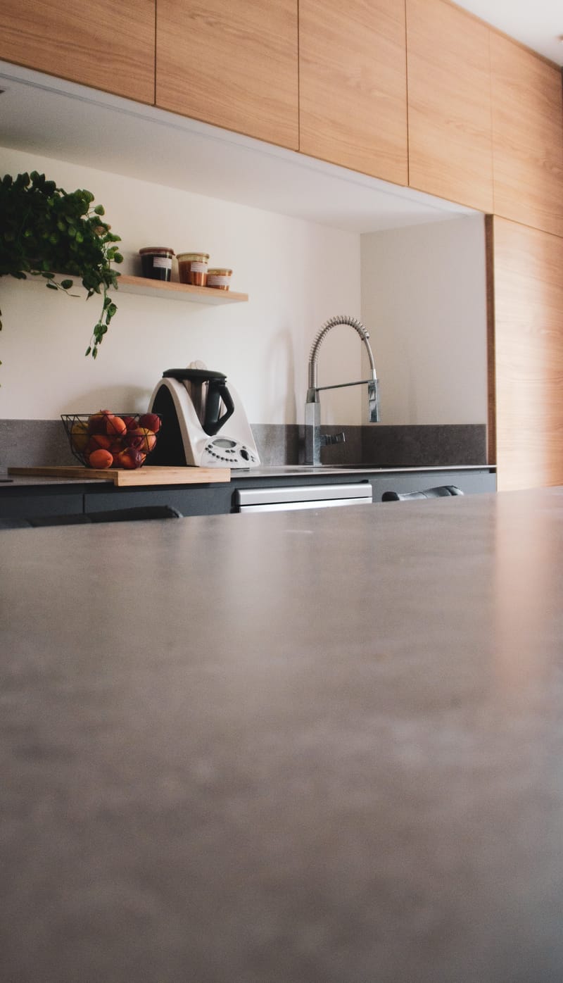 Par Ici la Cuisine ...