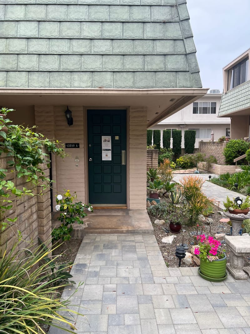 Independent Stay: Room & Board at the Exclusive Chakra House