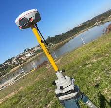 Levantamento Topográfico com GPS RTK