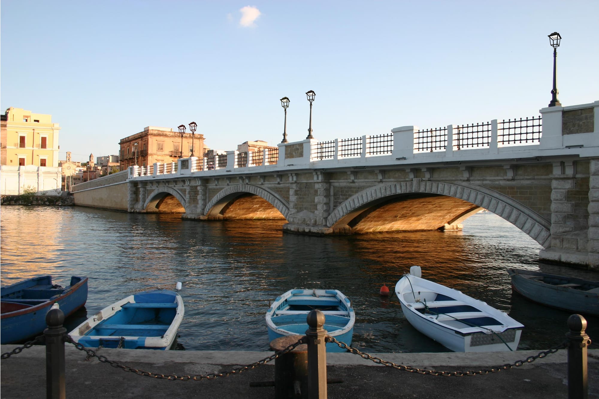 PUBBLICA ILLUMINAZIONE - COMUNE DI TARANTO