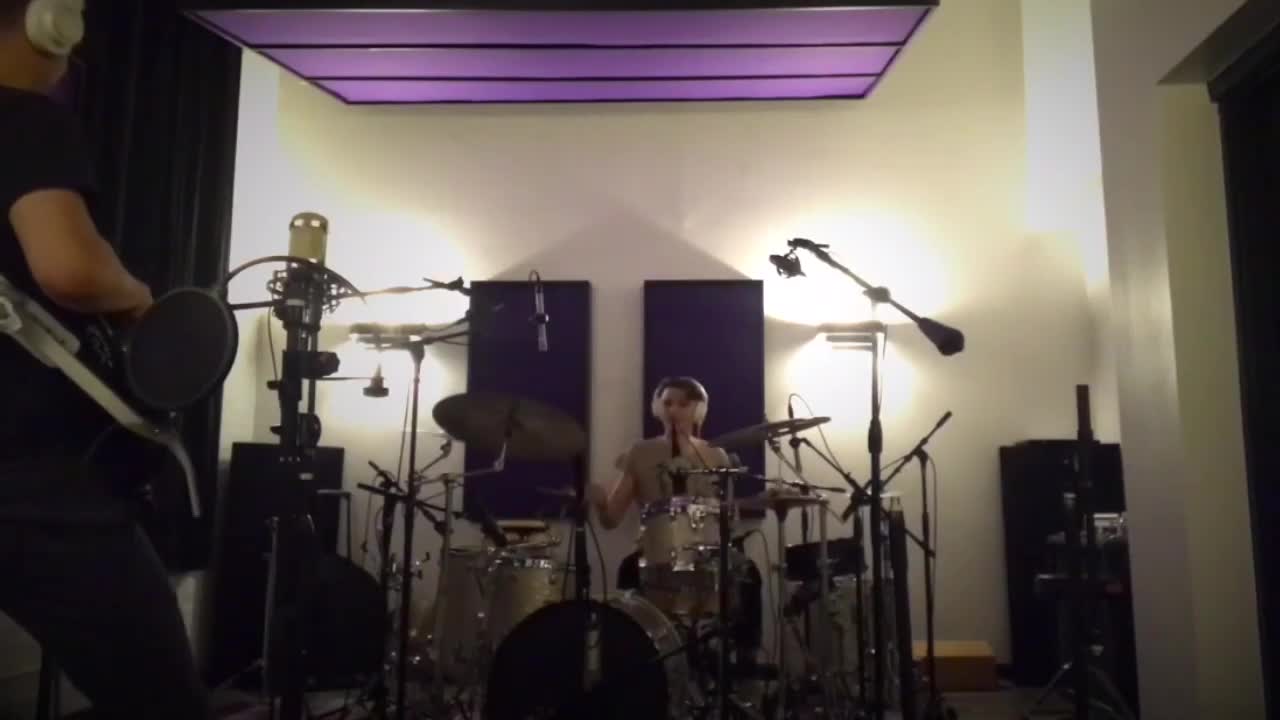 ELEMENTS STUDIO DRUM SOLO