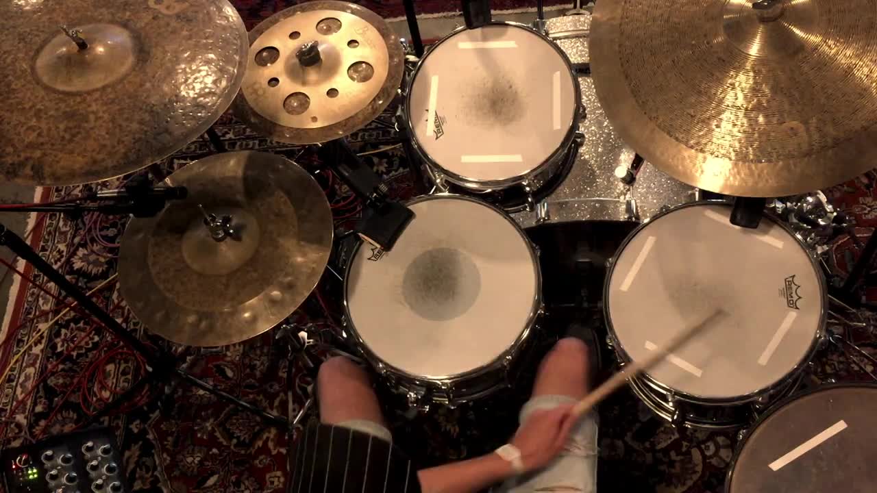 "COMPANY" JUSTIN BIEBER