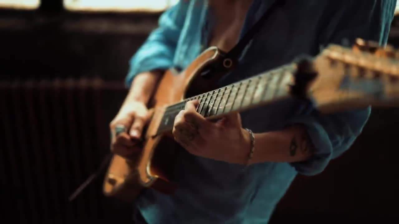 "TU PARIDISO" ELEMENTS