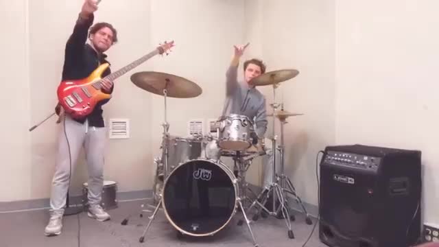 EUAN & JOSHUA YOUNG DUET II