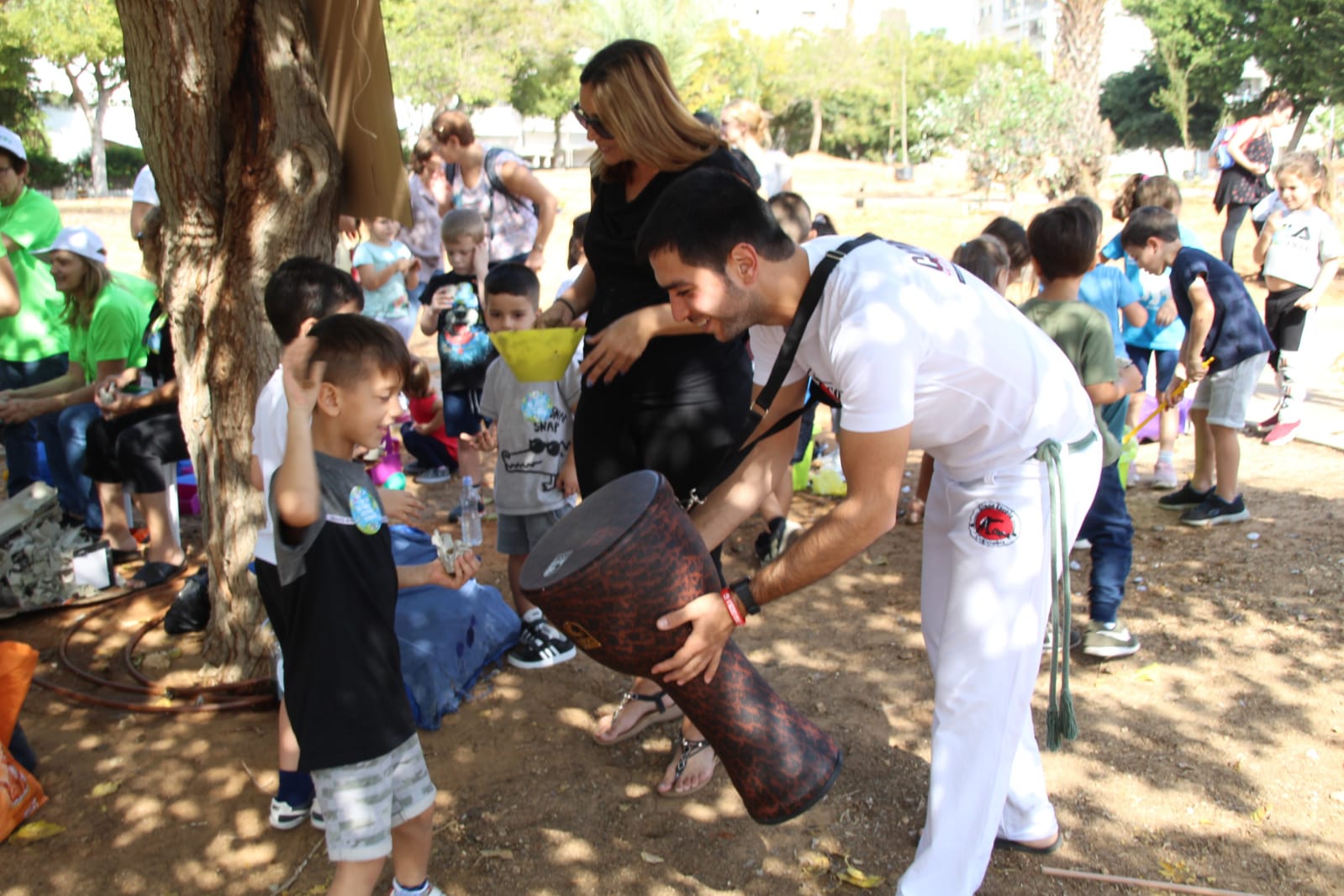 אירוע שתילת עצים ביער המאכל הראשון באשדוד
