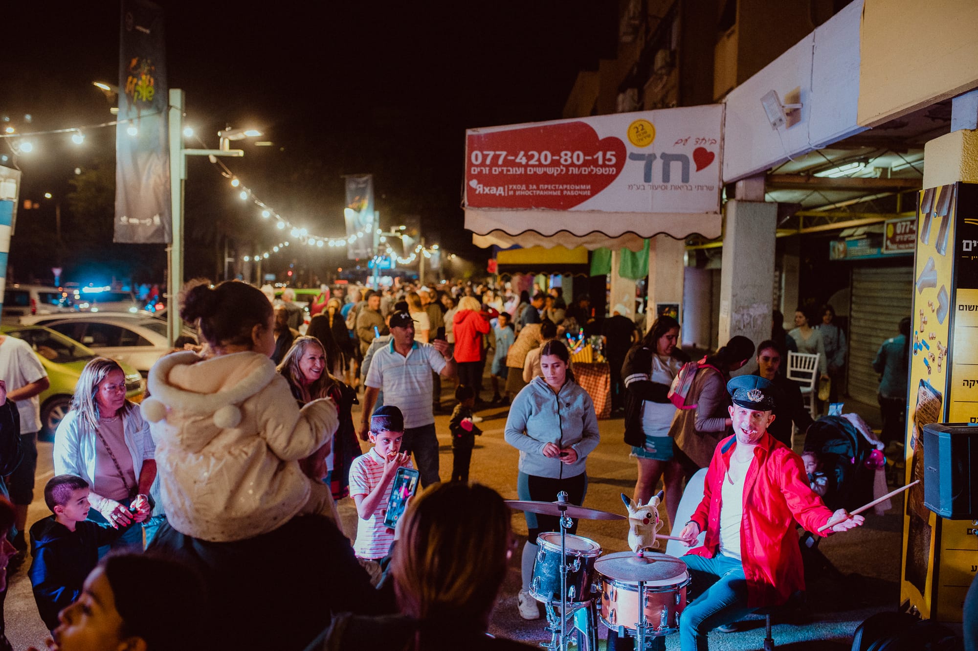 שוק ו' פעל אל תוך הלילה עם מופעי רחוב, מוזיקה, אוכל ועוד