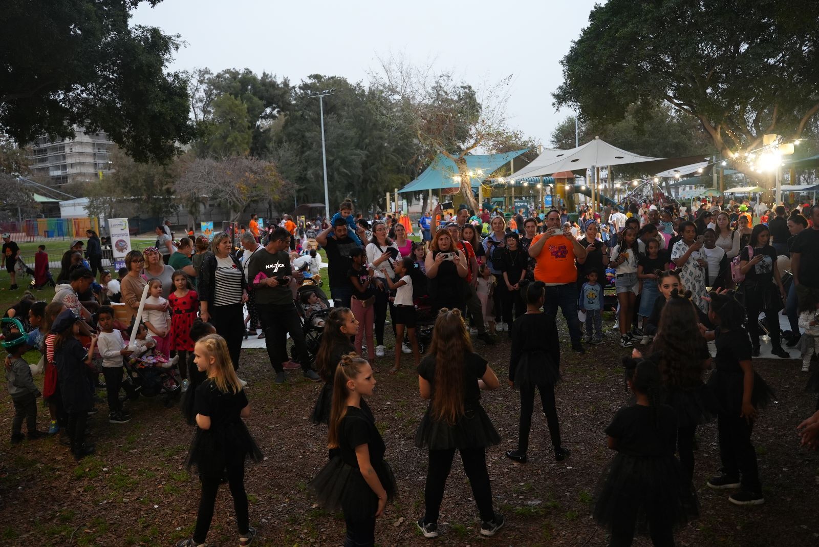 הפנינג פורים לכל המשפחה בפארק