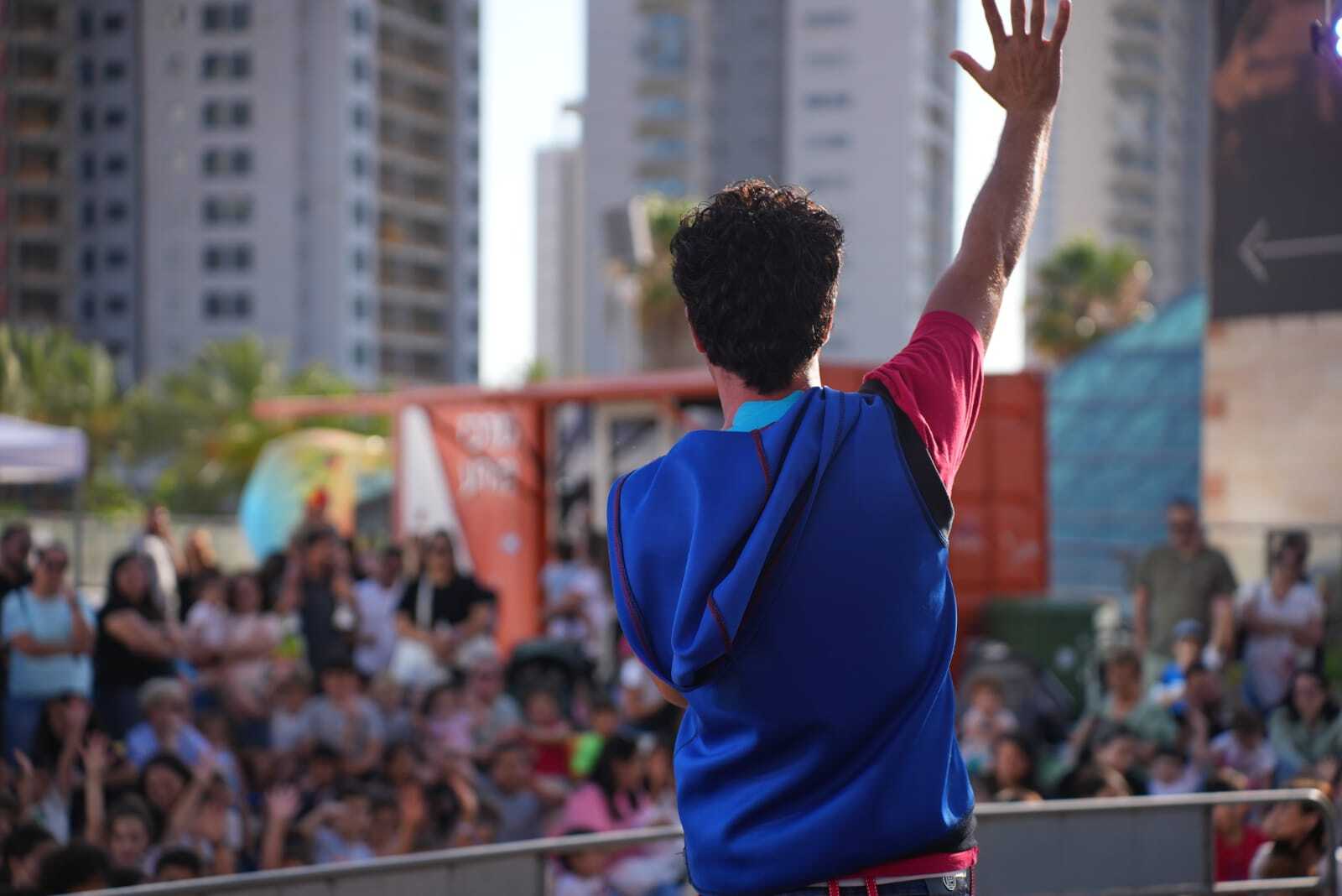 אשדוד חגגה את שבוע הספר ביריד ספרים ענק