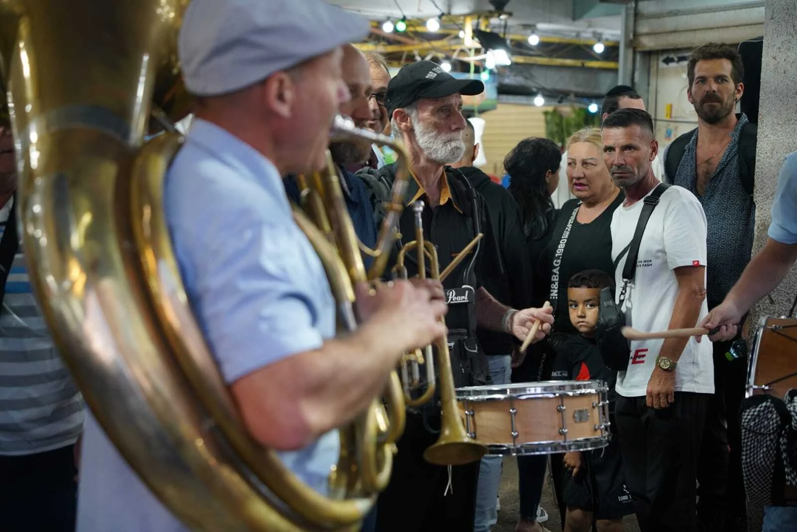 שוק ו' התעורר לחיים בהפקה אל תוך הלילה