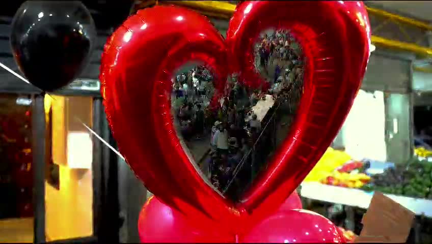 שוק ו' התעורר לחיים בהפקה אל תוך הלילה