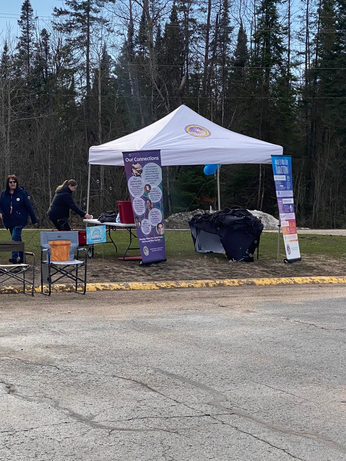 ACFS Child Abuse and Neglect Prevention Drive Thru Event 4/21/2023 1 of 4