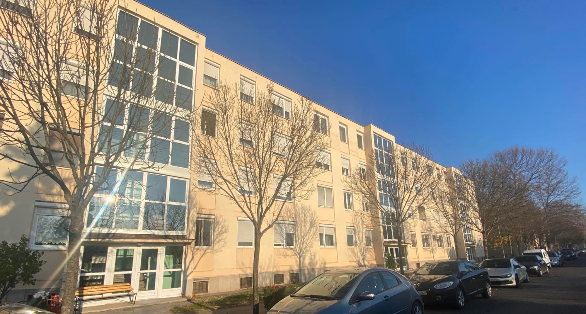 HOMLOKZAT JAVÍTÁSA ÉS FESTÉSE