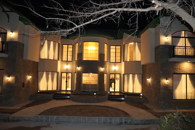 Chinar Golf Lodges