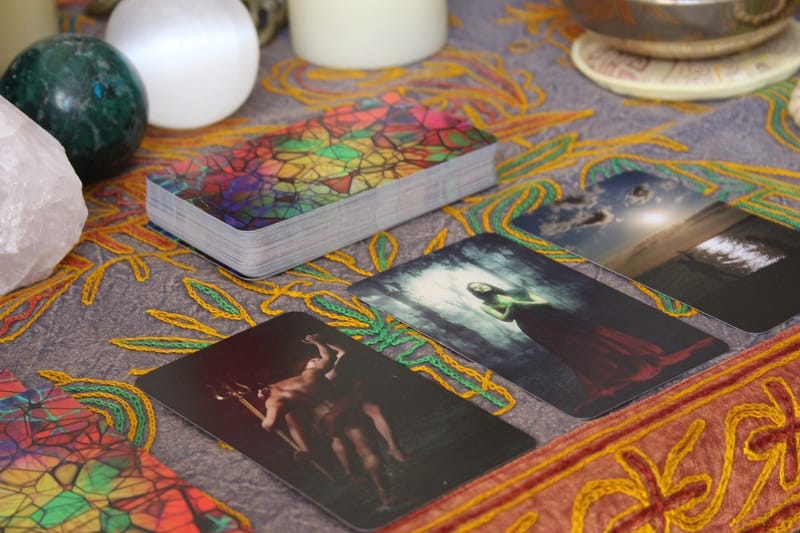 Oracle Card/ Intuitive Reading