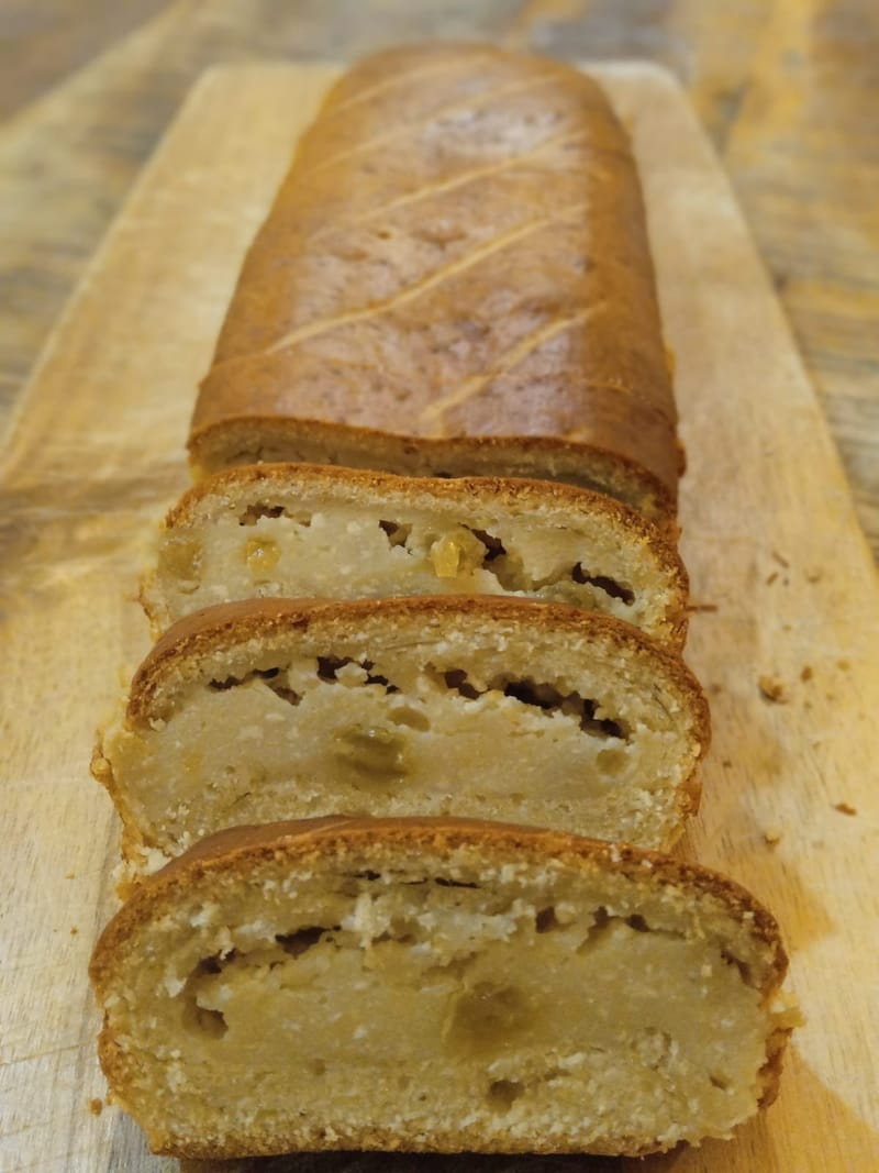 פרסבורגר גבינה וצימוקים ברום