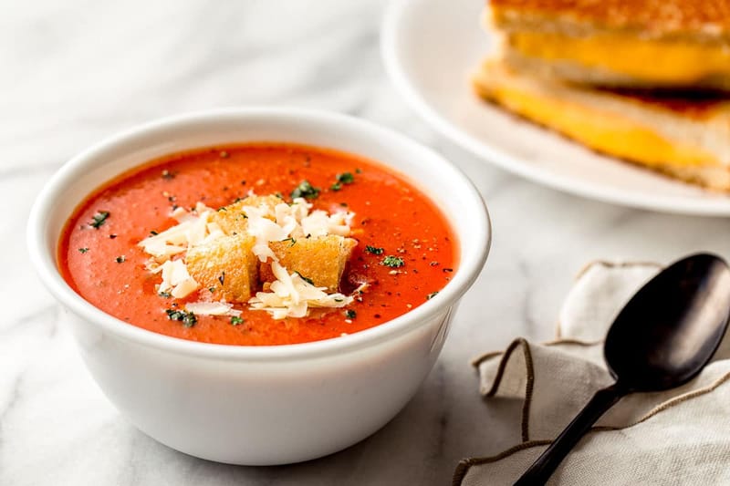 شوربة الطماطم / Tomatensuppe