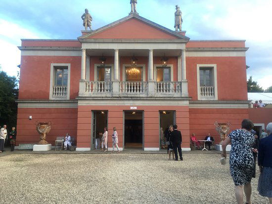 Longborough Festival Opera 2022