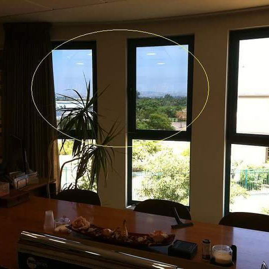 ציפוי שמשות מבנים