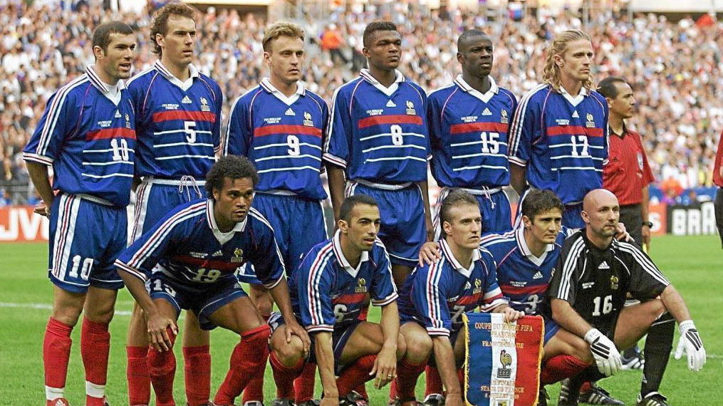 1. Selección francesa de fútbol, durante el Mundial de Francia de 1998.