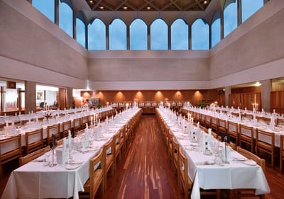 Quick Reasons To Consider Hiring A Venue For Your Party