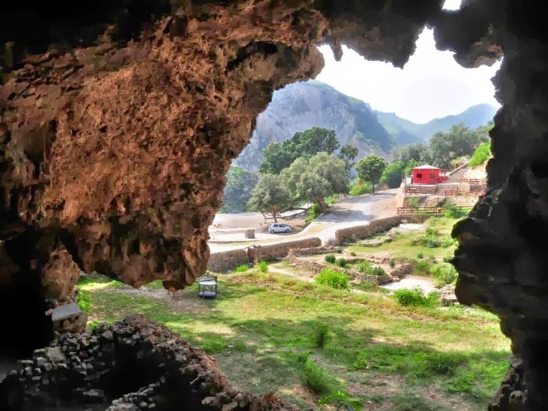 Shah Allah Ditta Caves
